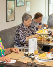 Zaterdag opening